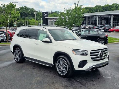 New 2026 Mercedes-Benz GLS 450 4MATIC image 1