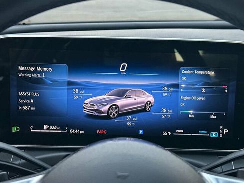 Used 2025 Mercedes-Benz C 300 Sedan image 31