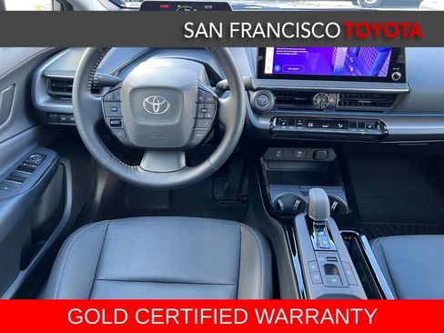 Certified 2024 Toyota Prius XLE image 32