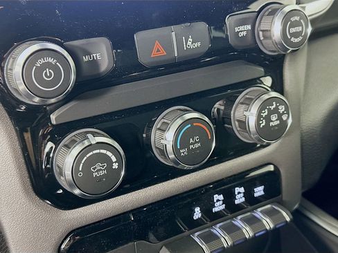 New 2026 RAM 1500 Express image 16