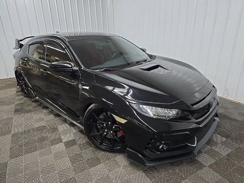 Used 2019 Honda Civic Type R image 7
