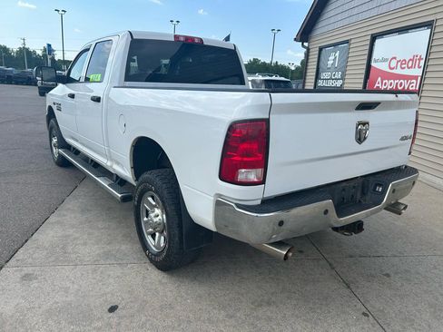 Used 2018 RAM 2500 Tradesman w/ Chrome Appearance Group AWD/4WD image 7
