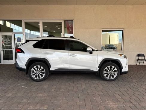 Used 2024 Toyota RAV4 XLE Premium w/ Weather Package FWD image 5