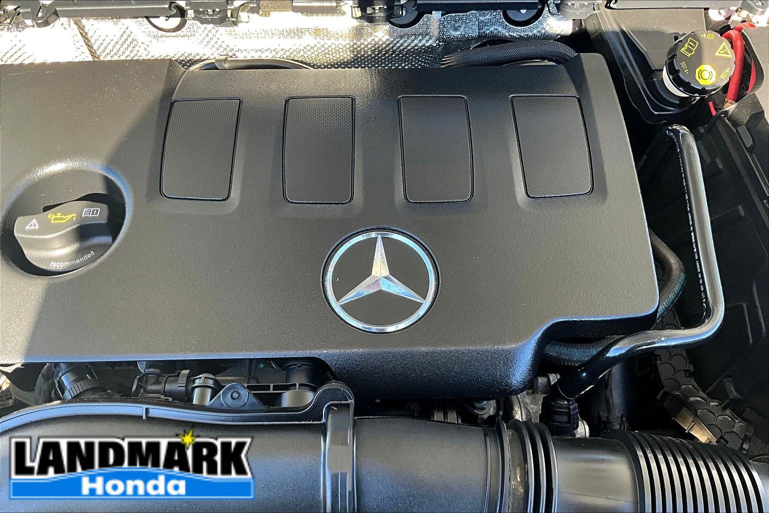Used 2020 Mercedes-Benz GLB 250 4MATIC image 34
