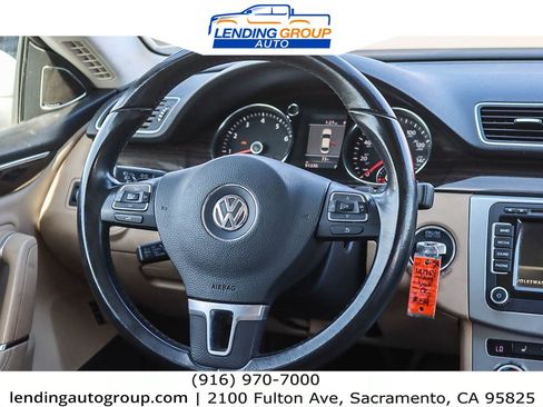 Used 2014 Volkswagen CC Executive image 13