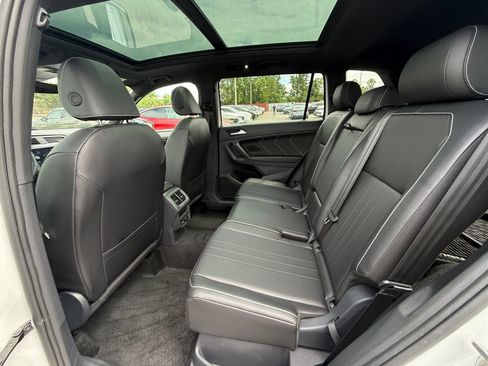 Used 2024 Volkswagen Tiguan SE R-Line AWD/4WD image 24