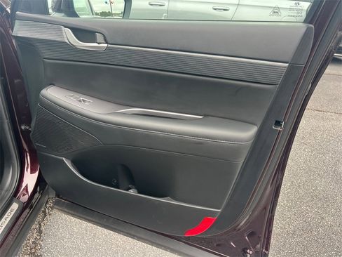 Used 2024 Hyundai Palisade Limited image 14
