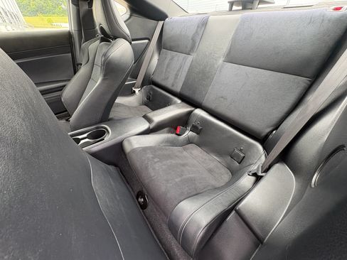 Used 2018 Toyota 86 RWD image 27