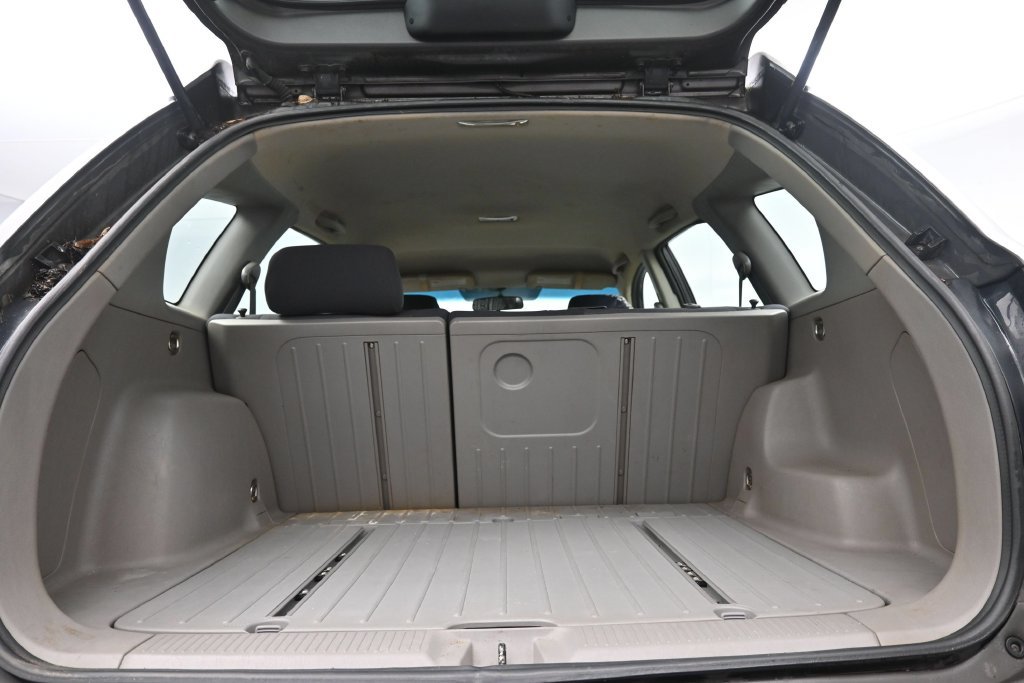 Used 2008 Pontiac Vibe FWD image 20