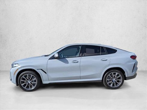 Used 2026 BMW X6 xDrive40i AWD/4WD image 9