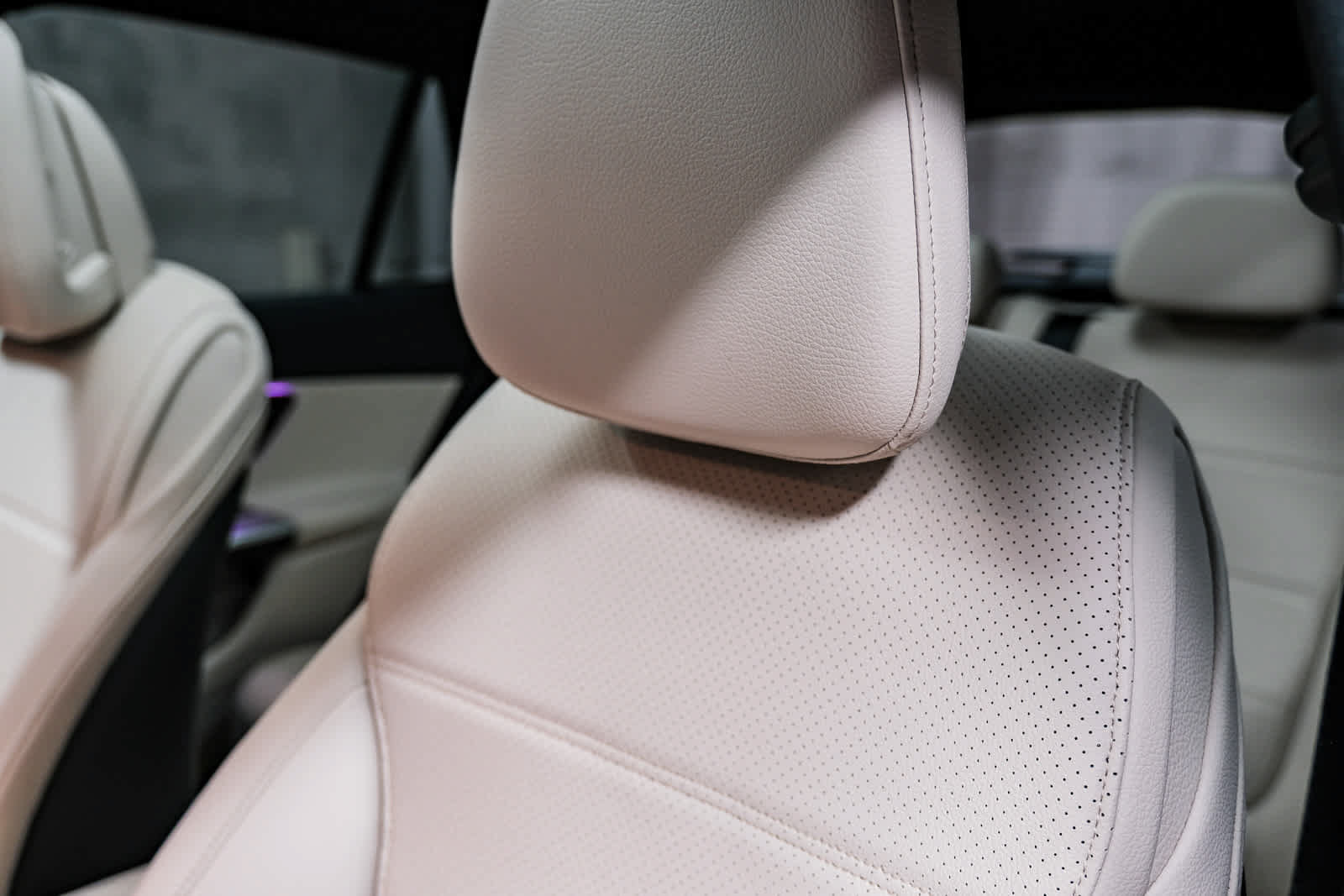 Certified 2026 Mercedes-Benz GLC 300 image 27