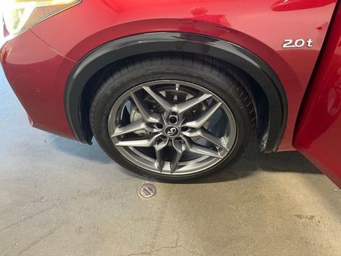 Used 2018 INFINITI QX30 Sport w/ Sport Leather Package FWD image 29