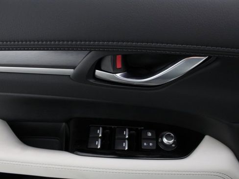 New 2025 MAZDA CX-5 AWD 2.5 S w/ Premium Plus Pkg image 23