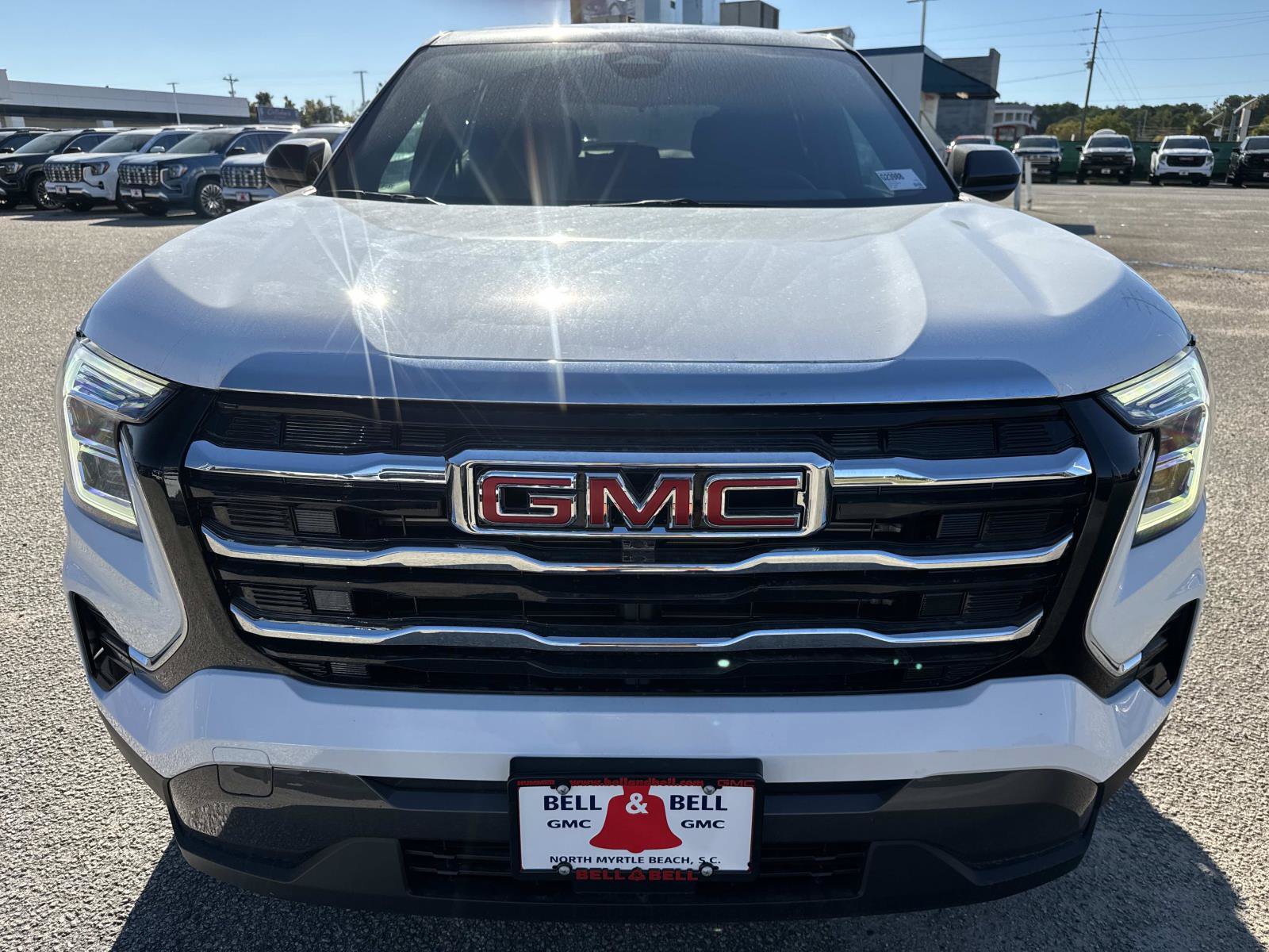 New 2027 GMC Terrain Elevation w/ LPO, Floor Liner Package FWD image 8