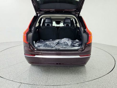 New 2025 Volvo XC90 T8 Plus w/ Protection Package Premier image 19