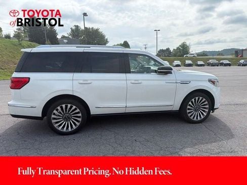 Used 2021 Lincoln Navigator Reserve w/ Luxury Package AWD/4WD image 13