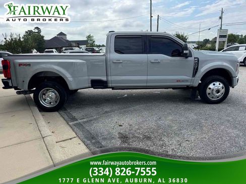 Used 2026 Ford F450 Lariat w/ Lariat Ultimate Package AWD/4WD image 5