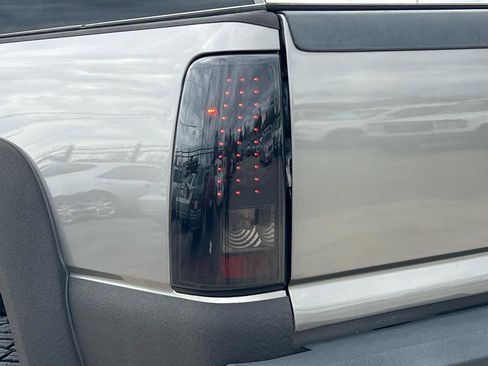 Used 2007 Chevrolet Silverado 2500 LT w/ Heavy-Duty Power Package AWD/4WD image 64