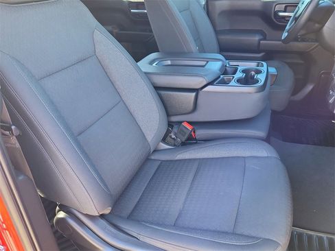 Certified 2024 Chevrolet Silverado 1500 Custom Trail Boss w/ Turbomax Blackout Package image 18