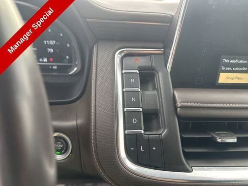 Used 2022 GMC Yukon SLT AWD/4WD image 25