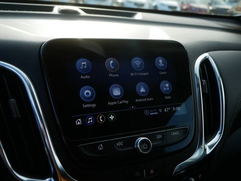 Used 2022 Chevrolet Equinox Premier image 33