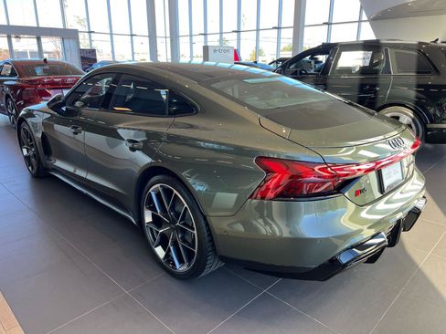 New 2026 Audi RS e-tron GT performance image 6