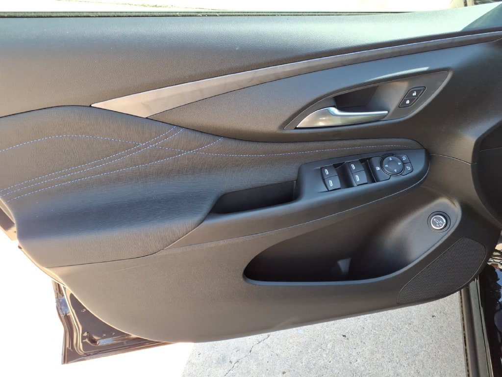 New 2026 Buick Envista Sport Touring w/ Convenience I Package FWD image 15