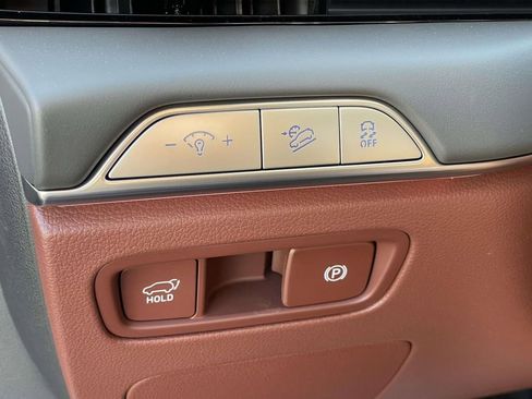 New 2026 Genesis GV80 3.5T Prestige image 13