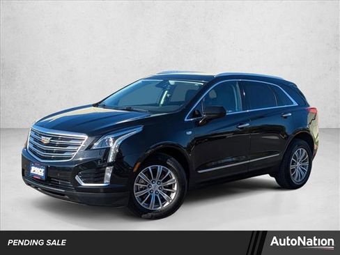 Used 2017 Cadillac XT5 Luxury image 1