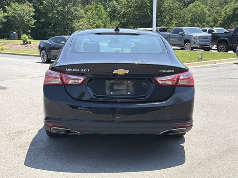 Used 2022 Chevrolet Malibu Premier FWD image 11