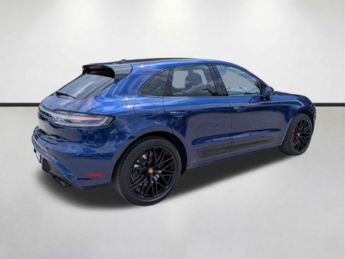 Used 2022 Porsche Macan GTS w/ Sport Chrono Package AWD/4WD image 4
