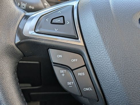 Certified 2024 Ford Edge SEL w/ Convenience Package image 30