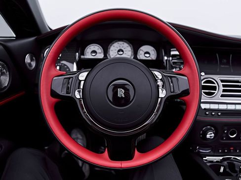 Used 2020 Rolls-Royce Dawn RWD image 64