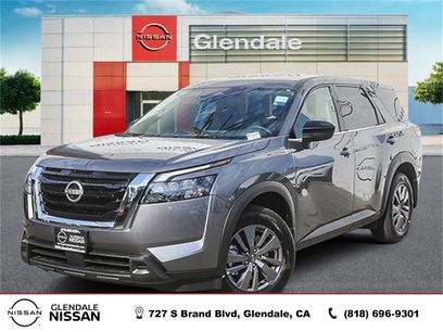 New 2025 Nissan Pathfinder S