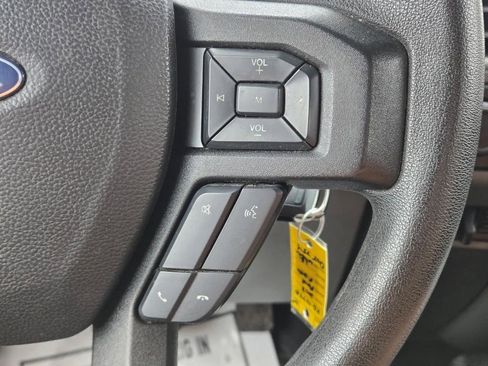 Used 2018 Ford F250 XL w/ Power Equipment Group image 17