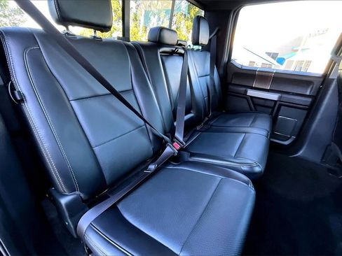 Used 2017 Ford F150 Lariat image 24