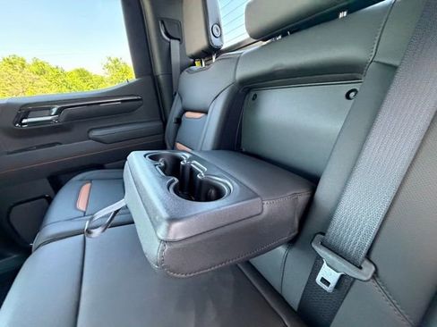 New 2026 GMC Sierra 1500 AT4 image 27