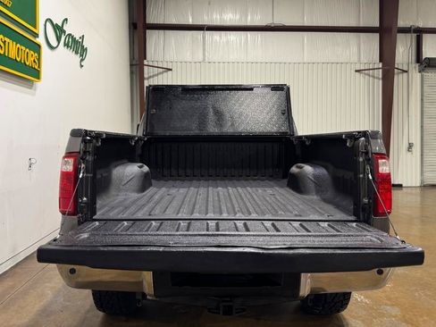 Used 2011 Ford F250 Lariat w/ FX4 Off Road Pkg AWD/4WD image 36