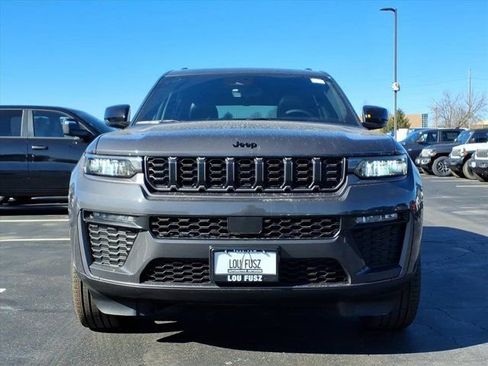 New 2026 Jeep Grand Cherokee L Limited w/ Limited Altitude Package image 23