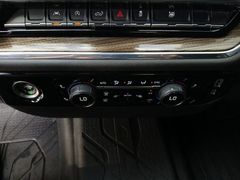 Used 2024 Chevrolet Silverado 1500 LT w/ Protection Package image 5