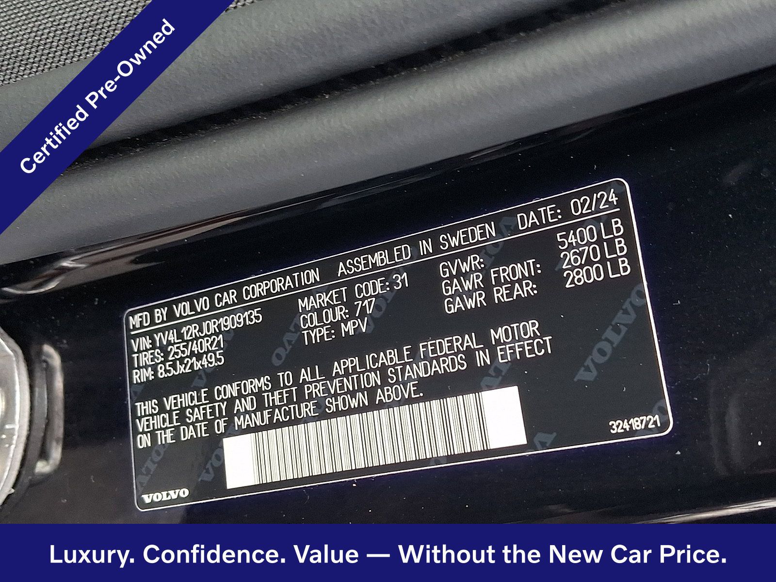 Certified 2024 Volvo XC60 B5 Ultimate w/ Climate Package AWD/4WD image 28