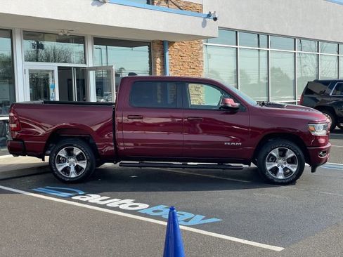 Used 2024 RAM 1500 Laramie AWD/4WD image 22