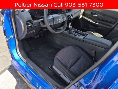 New 2026 Nissan Sentra SR w/ Floor Mat Package FWD image 8