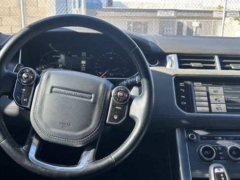 Used 2015 Land Rover Range Rover Sport Autobiography image 13