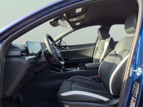 New 2026 Kia K5 GT-Line image 17