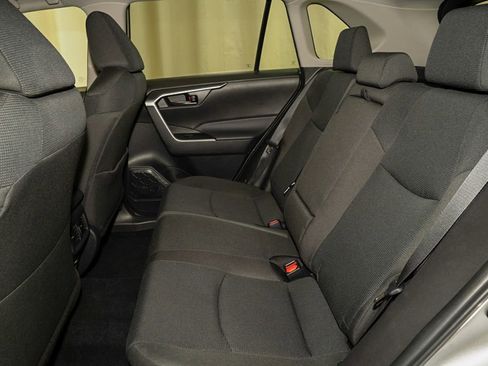 Certified 2025 Toyota RAV4 LE AWD/4WD image 7