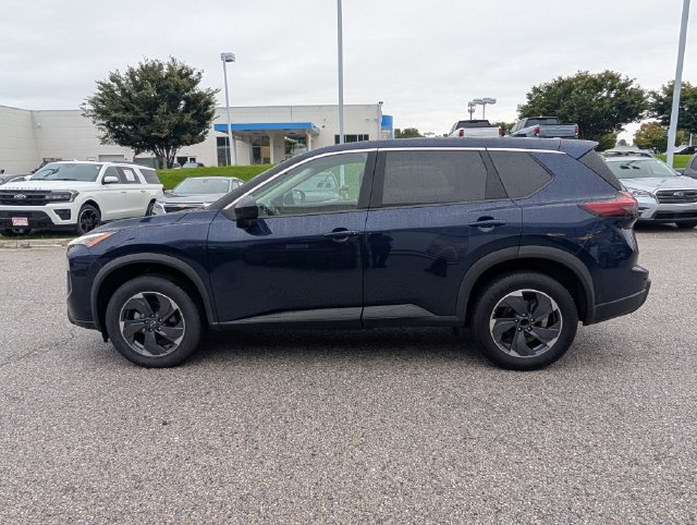 Used 2024 Nissan Rogue SV FWD image 6