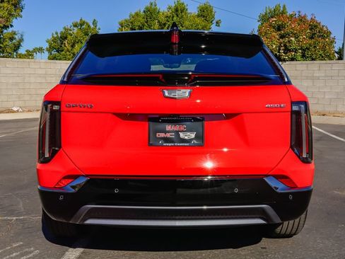 New 2026 Cadillac Optiq Sport 2 RWD image 8