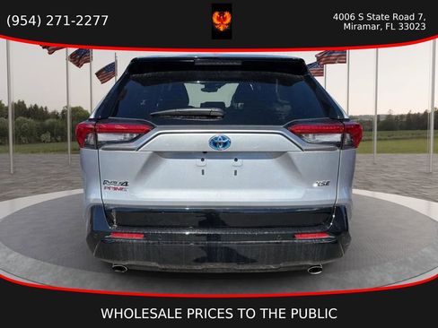 Used 2024 Toyota RAV4 XSE w/ Premium Package AWD/4WD image 7