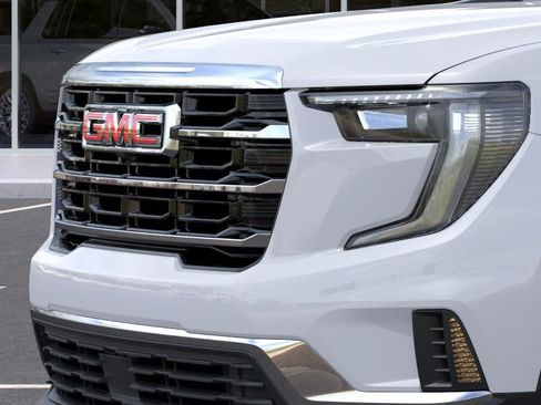 New 2026 GMC Acadia Elevation w/ LPO, Floor Liner Package AWD/4WD image 13